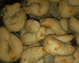 Foto del paso 3 de la receta: Bizcochitos con grasa y queso!!..😁😁😁🙋‍♀️😘