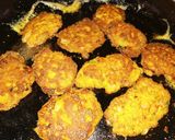 A picture of step 5 of Fish egg fry.