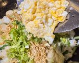 Foto langkah ke 4 dari resep Mie Goreng ala Resto.