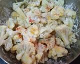 A picture of step 3 of Chilli Gobhi (Cauliflower).