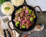 A picture of step 4 of Spicy Mustard Pepper Steak.