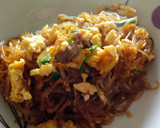 Foto del paso 10 de la receta: Salteado de noodles de arroz con cerdo