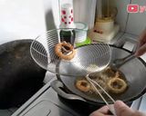 Foto langkah ke 5 dari resep Onion Rings (Bawang Bombay Crispy).