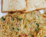 A picture of step 5 of Omelette,Bread 🍞🥚🥚🍞.