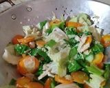 Foto langkah ke 3 dari resep Capjay Goreng.