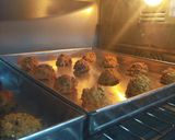 Foto langkah ke 5 dari resep Oatmeal Chewy Chocolate Cookies.
