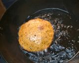 A picture of step 5 of Moong dal ke churi ki bani puri (jise rajasthan mein churi ke hte h) ki puri.