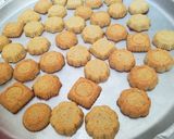 صورة لخطوة 6 من وصفة معمول السميد بحشوه التمر🌴 🤤😋