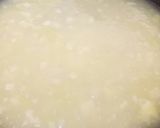 A picture of step 2 of Risotto cozze e zafferano mussel and saffron risotto.