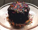 A picture of step 4 of Marmalade and Chocolate Mug cake in Microwave.