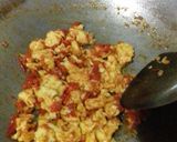 Foto langkah ke 5 dari resep Telur Cah Tomat.