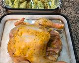 Foto del paso 1 de la receta: Pollo al horno de barro con papas especiadas