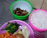 Foto langkah ke 1 dari resep Kwetiau Goreng Cumi.