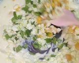 A picture of step 2 of Cheesy white sauce Pasta.