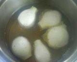 A picture of step 2 of Whole Sweet New Onion Stew.