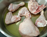 Foto del paso 1 de la receta: Paella clásica de pollo