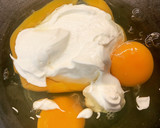 Foto del paso 2 de la receta: Bizcocho de yogurt
