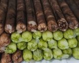 Foto langkah ke 5 dari resep Es Lilin Susu (Cokelat Dan Matcha).