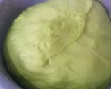 Foto langkah ke 4 dari resep Donat Pandan.