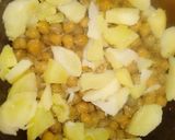 A picture of step 2 of Mix plate chaat.