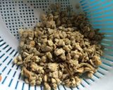 Hình bước làm 2 của món Canh chua hến đậu bắp