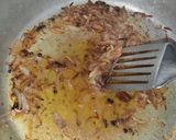 A picture of step 2 of Aloo and Matar pulao.