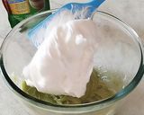 Foto langkah ke 1 dari resep Matcha Cream Toast.