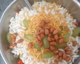 A picture of step 3 of Bhel puri.