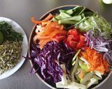 A picture of step 1 of Rainbow sprout salad.