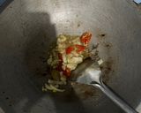 Foto langkah ke 4 dari resep Ayam goreng keluyuk (khas resto bakso lapangan tembak).