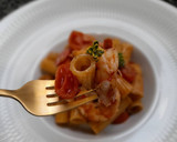Foto del paso 12 de la receta: Macarrones picantes con gambas y cherrys
