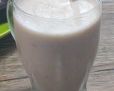 A picture of step 3 of Banana Lassi.