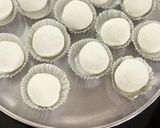 A picture of step 5 of Praanhara Kachagolla Bengali Sweets For Janmashtami Bhog.
