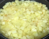 Foto del paso 2 de la receta: Tortilla de patata con cebolla