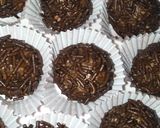 Foto langkah ke 3 dari resep Bola bola coklat.