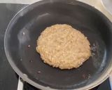 A picture of step 2 of ❤️Honey Banana Oat meal❤️.