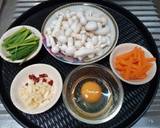 รูปขั้นตอนการทำที่ 1 ของ เห็ดชิเมจิผัดไข่