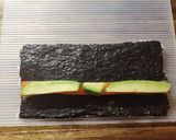 Une image de l'étape 7 de Sushis (Maki - California) Truite-Avocat.