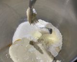 Foto langkah ke 2 dari resep Cinnamon Rolls Sourdough.