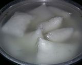 Foto langkah ke 4 dari resep Lontong versi bungkus plastik.