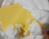 Foto langkah ke 5 dari resep Flourless Yogurt Cake.