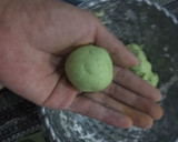 Foto langkah ke 5 dari resep Kue Tok/ Kue Ku Isi Kacang Hijau.