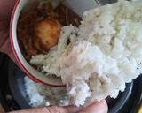 Foto langkah ke 4 dari resep Nasi Tim Ayam.
