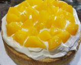 Foto del paso 5 de la receta: Mini torta cumpleañera de duraznos y crema 🎂🍑