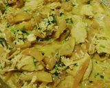 Foto del paso 3 de la receta: Pollo al curry con piña y coco