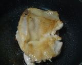 A picture of step 2 of Easy! Caramelized Soy Sauce Teriyaki Chicken.