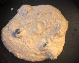 A picture of step 5 of Blueberry banana pancakes - vegan.