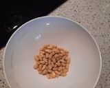 Foto del paso 1 de la receta Pollo en pepitoria