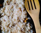 A picture of step 3 of Garlic Fried Rice.