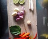 Foto langkah ke 1 dari resep Ayam suwir.